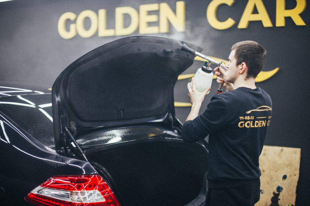 Стартовали работы по Nissan Teana, специалистам из Детейлинг в Пензе - Golden Car Detailing, предстоит выполнить полную химчистку салона