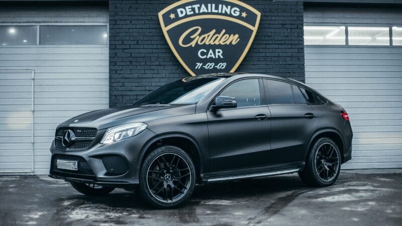 Mercedes-Benz GLE в чёрный матовый цвет